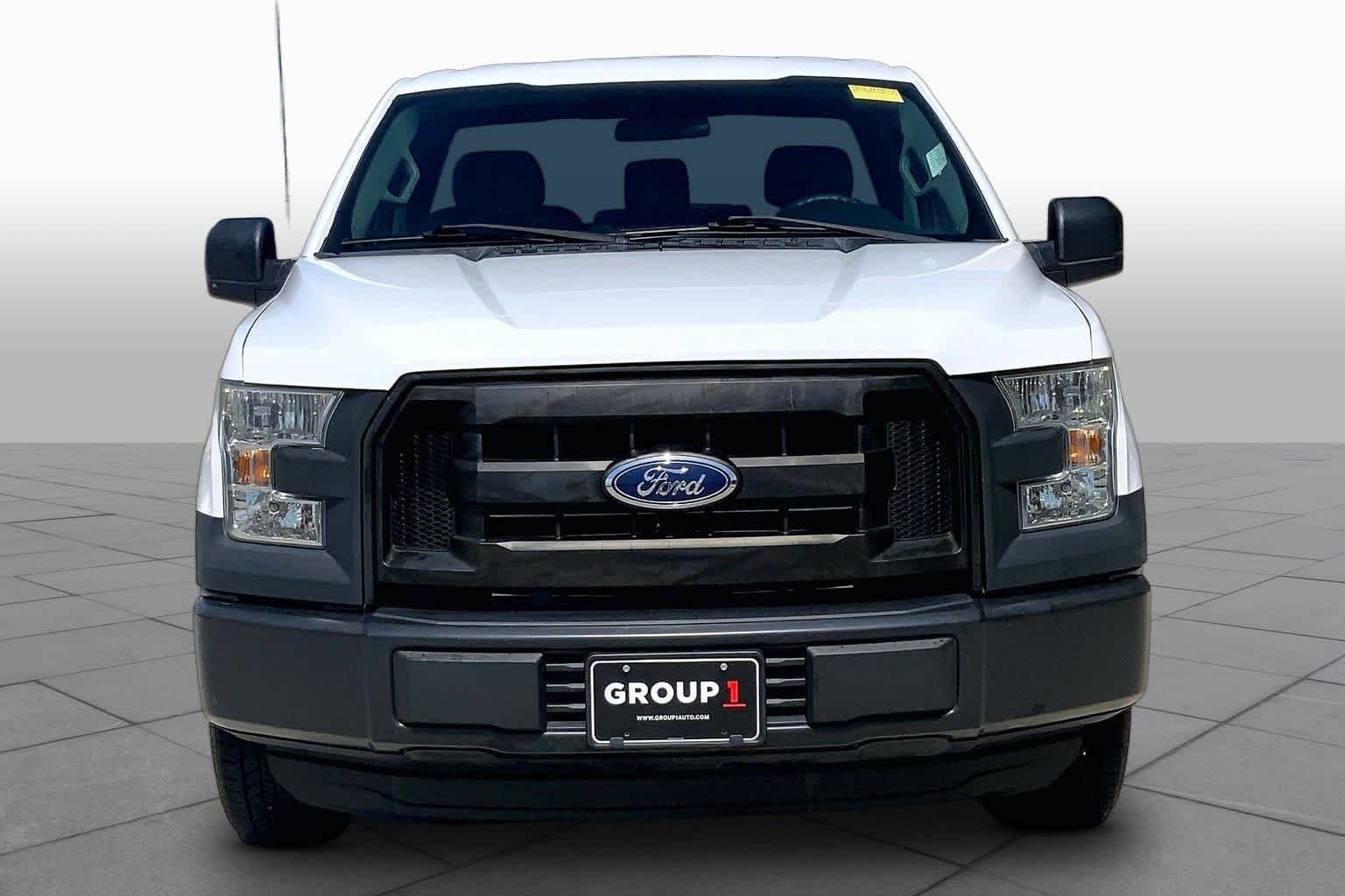Used 2016 Oxford White Ford XL image 4