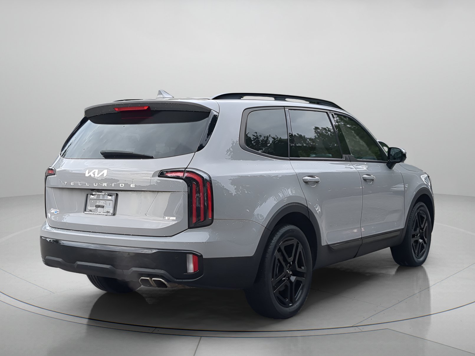 Used 2024 Wolf Gray Kia SX X-Line image 39
