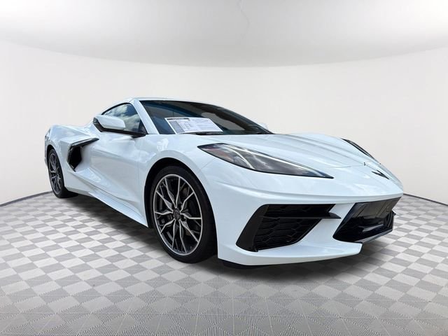 Used 2026 White Chevrolet Stingray image 3