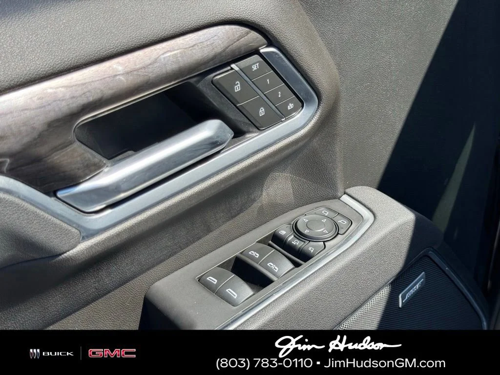Used 2025 Black Chevrolet LTZ image 19