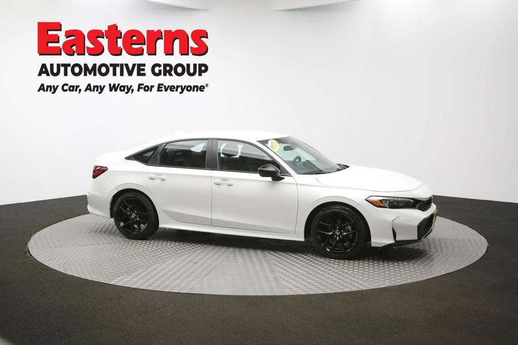 Used 2025 White Honda Sport image 40