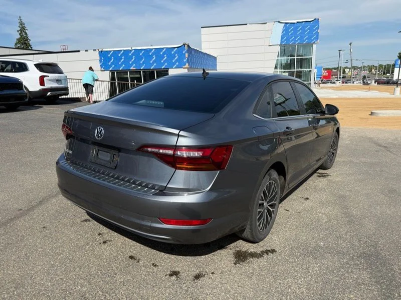 Used 2019  Volkswagen 1.4T SE image 7