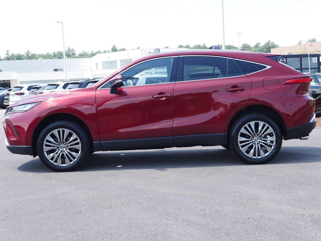 Used 2024 Red Toyota XLE image 4
