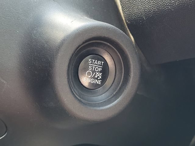 Used 2022  Ram Low Roof image 27