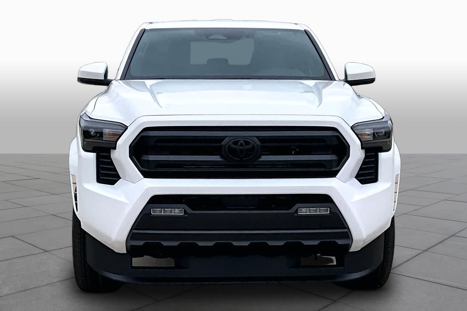 New 2026 Ice Cap Toyota SR5 image 3