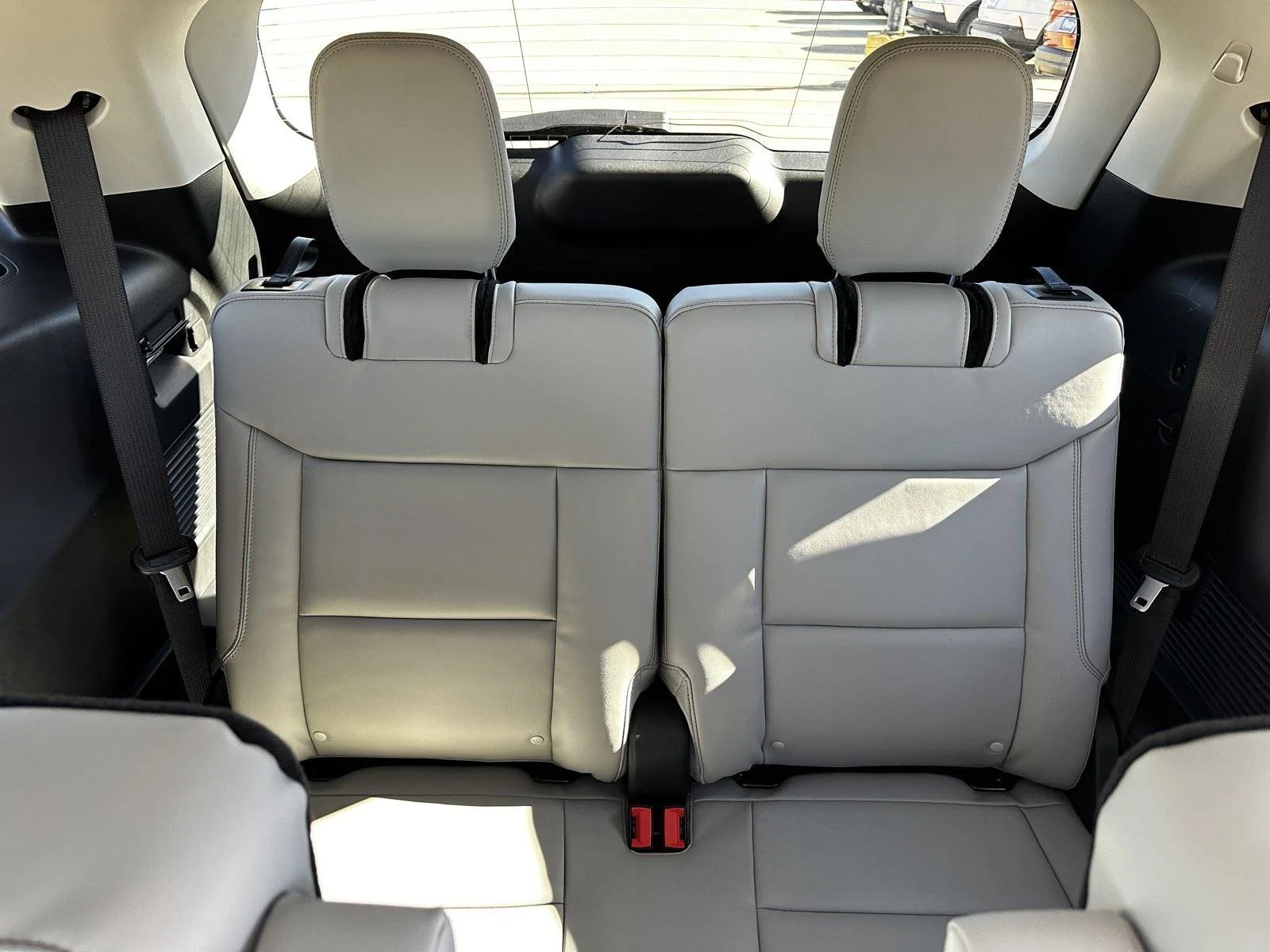 New 2026 Star White Metallic Tri-Coat Ford Active image 13