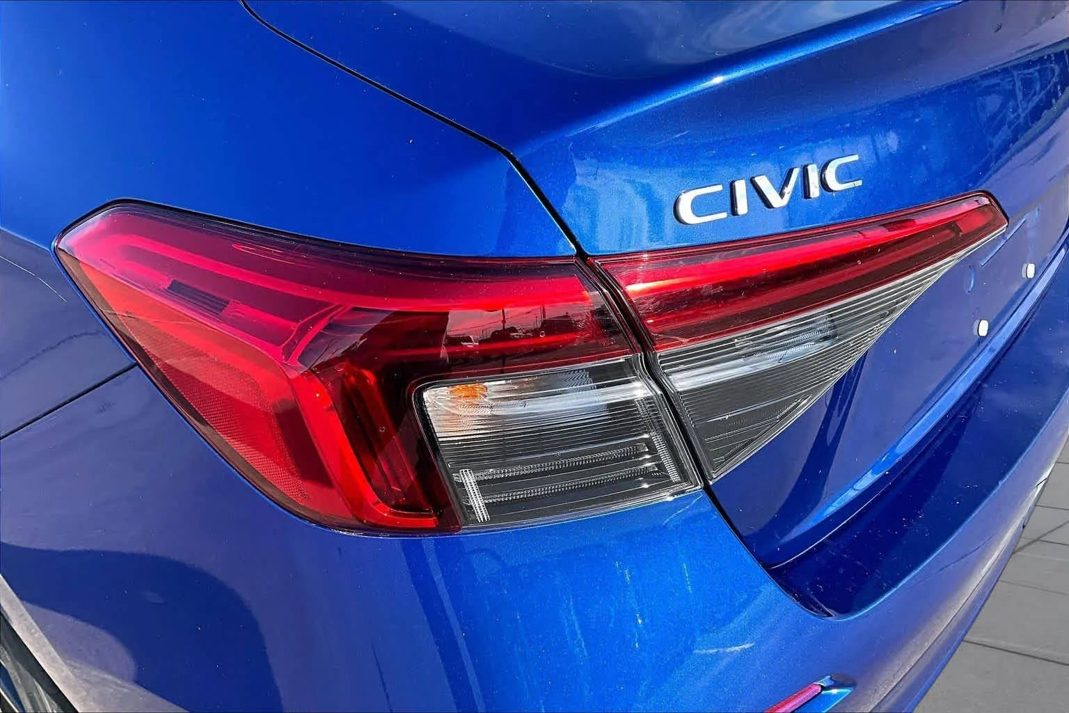 Used 2022 Aegean Blue Metallic Honda Sport image 27