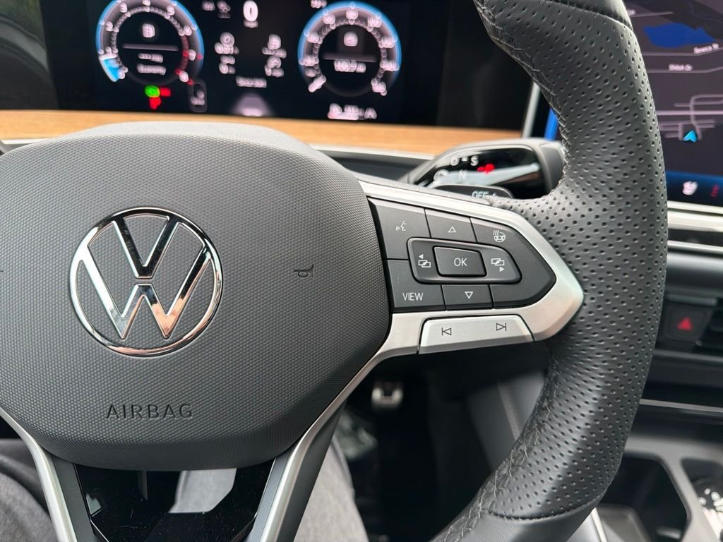 New 2026 Opal White Pearl Volkswagen SEL R-Line Turbo image 13