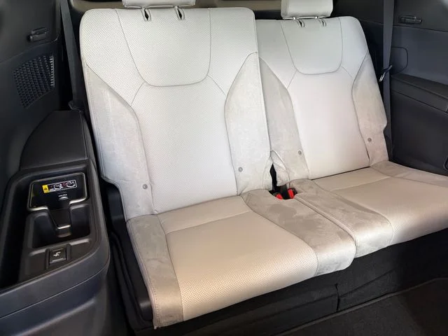 New 2026 Red Lexus 550h+ Luxury image 23