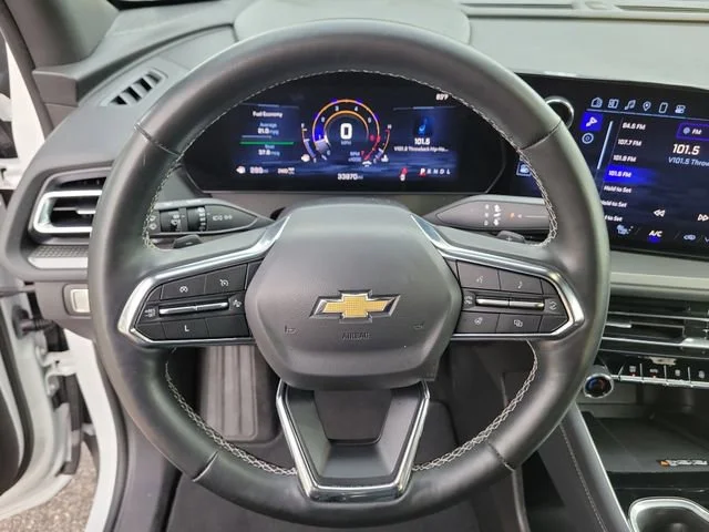 2025 Chevrolet Traverse LT - Photo 25