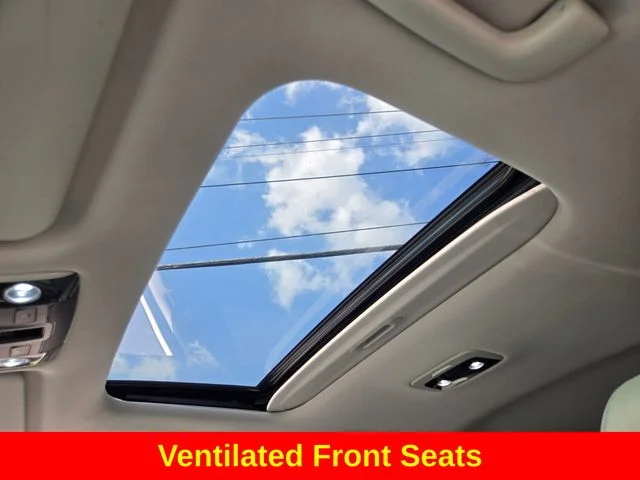 Used 2024 White Kia SX image 12