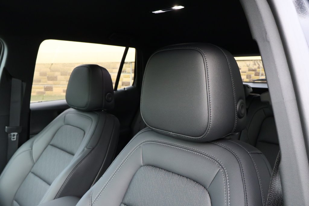 2027 Chevrolet Equinox LT - Photo 15