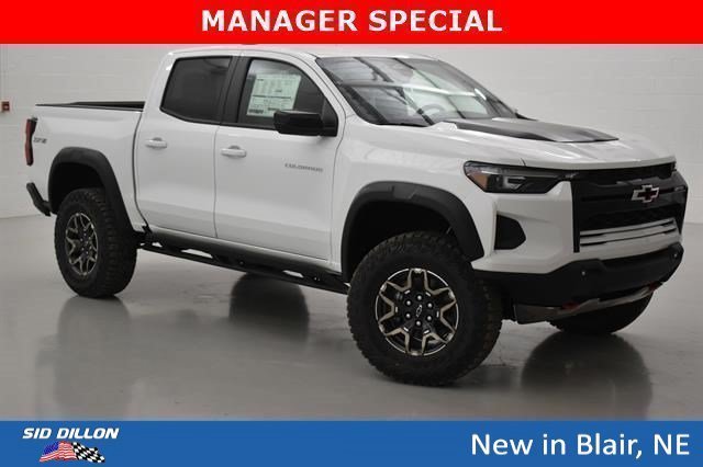 2026 Chevrolet Colorado ZR2 - Photo 12