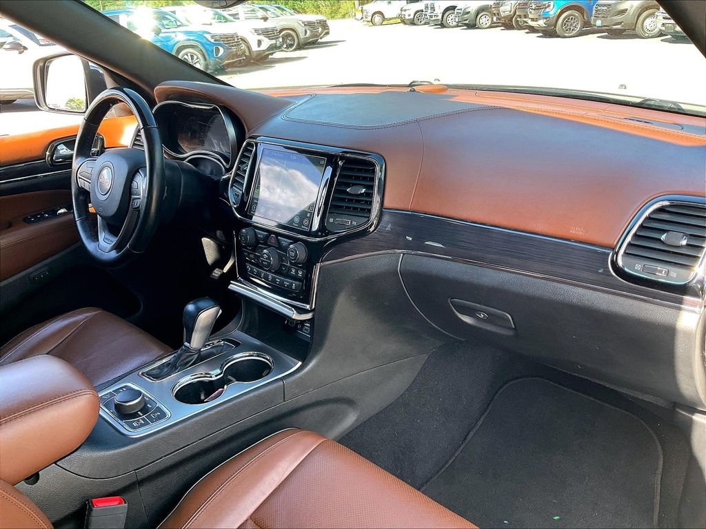 Used 2021 Bright White Clearcoat Jeep Overland image 13