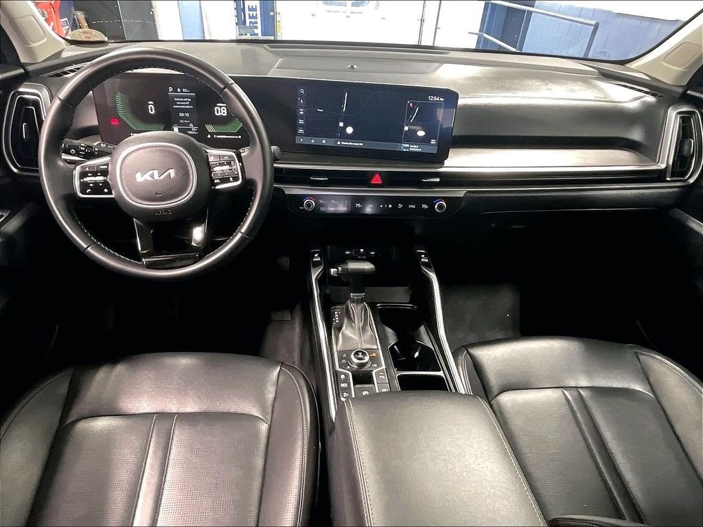 Used 2024 Black Kia X-Line EX image 22