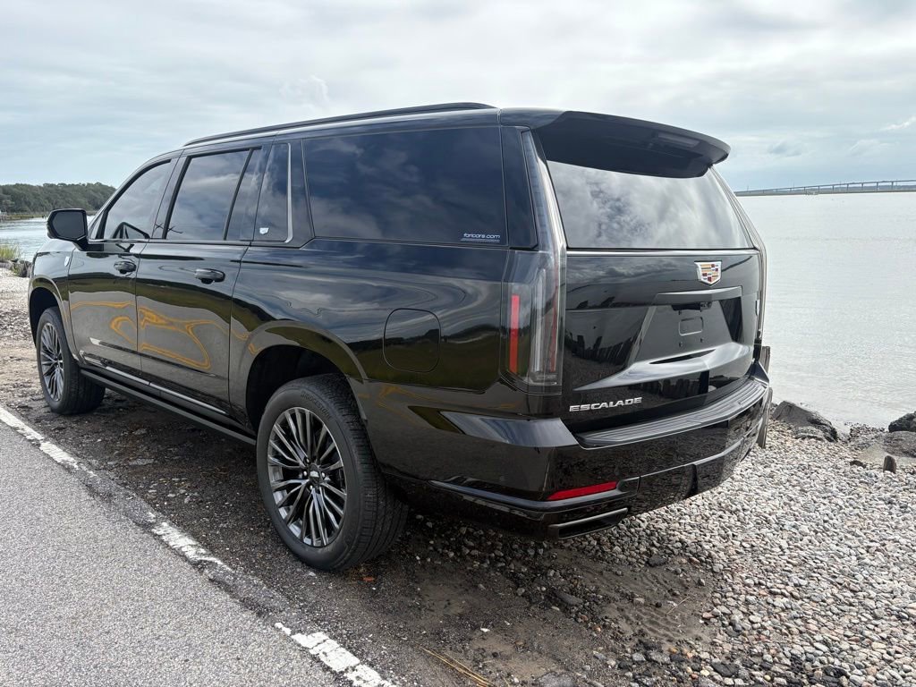 2025 Cadillac Escalade ESV Sport Platinum - Photo 8