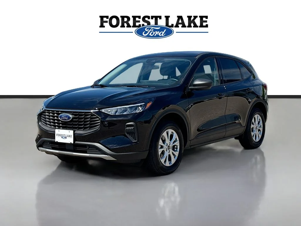 Used 2025 Black Metallic Ford Active image 3