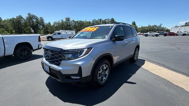 2023 Honda Passport 3.5 TrailSport 4WD Auto's photo