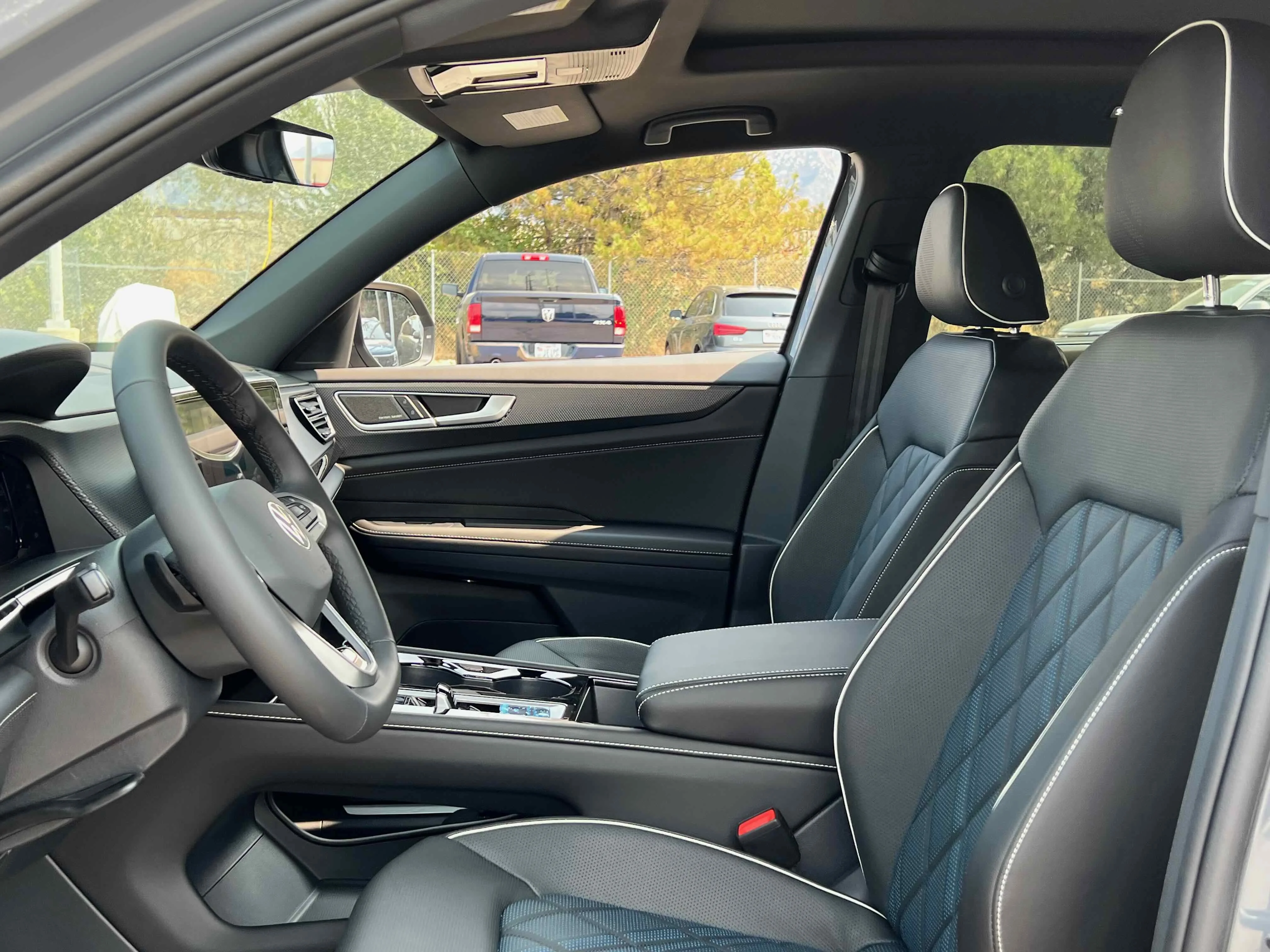 New 2026 Gray Volkswagen 2.0T SEL Premium R-Line image 4