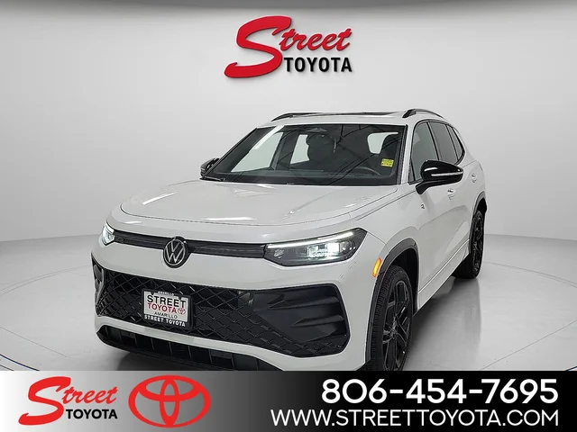 2025 Volkswagen Tiguan SE R-Line Black
