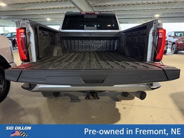 Used 2025 Sterling Metallic GMC Denali image 12