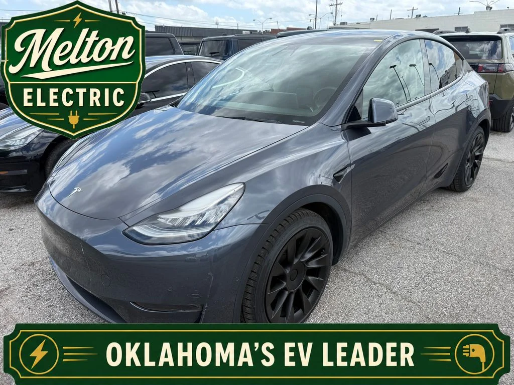 Used 2021 Black Tesla Long Range image 1