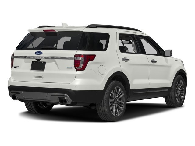 Used 2016 White Platinum Metallic Tri-Coat Ford Platinum image 2