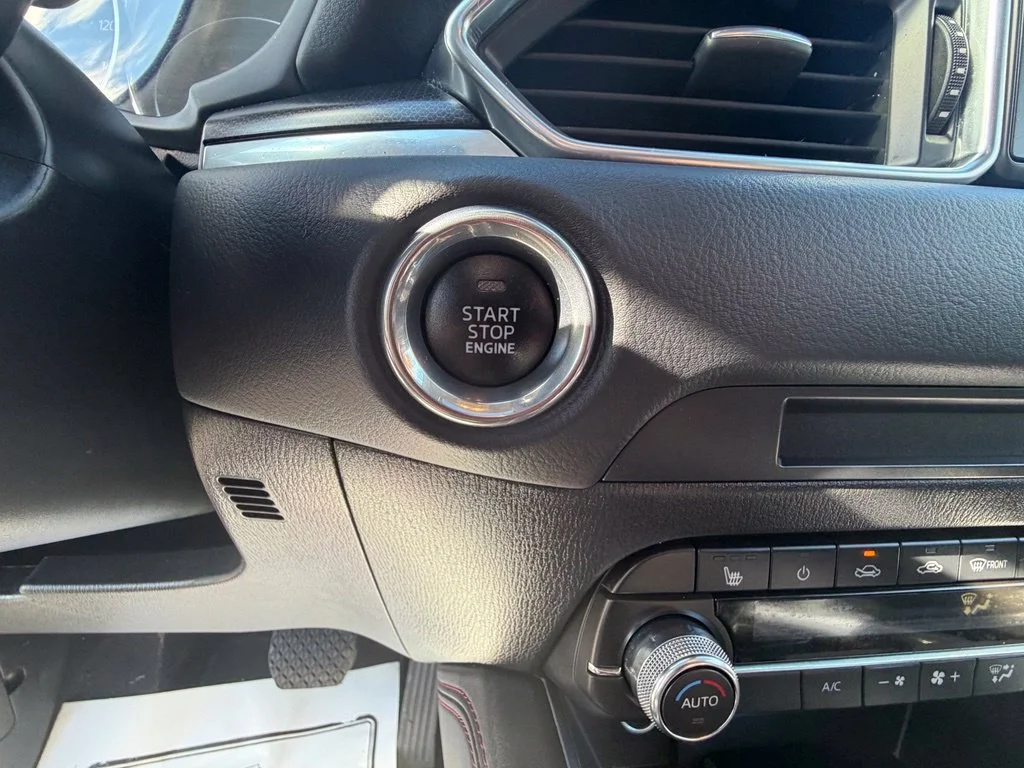 Used 2025 Gray Mazda 2.5 S Carbon Edition image 21
