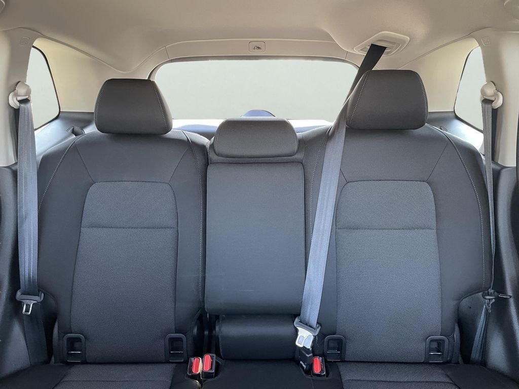 Used 2025  Honda LX image 18