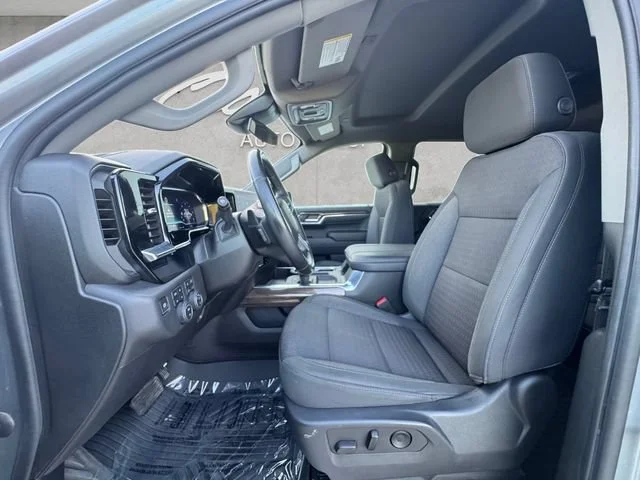 Used 2023 STERLING GRAY METALLIC Chevrolet RST image 19