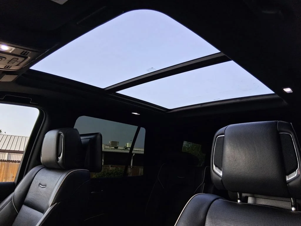Used 2021 BLACK RAVEN Cadillac Sport image 21