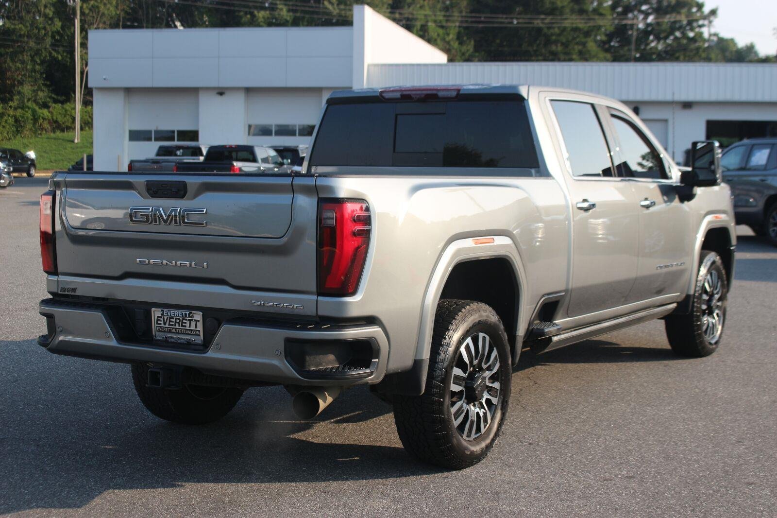 Used 2024 Sterling Metallic GMC Denali Ultimate image 7