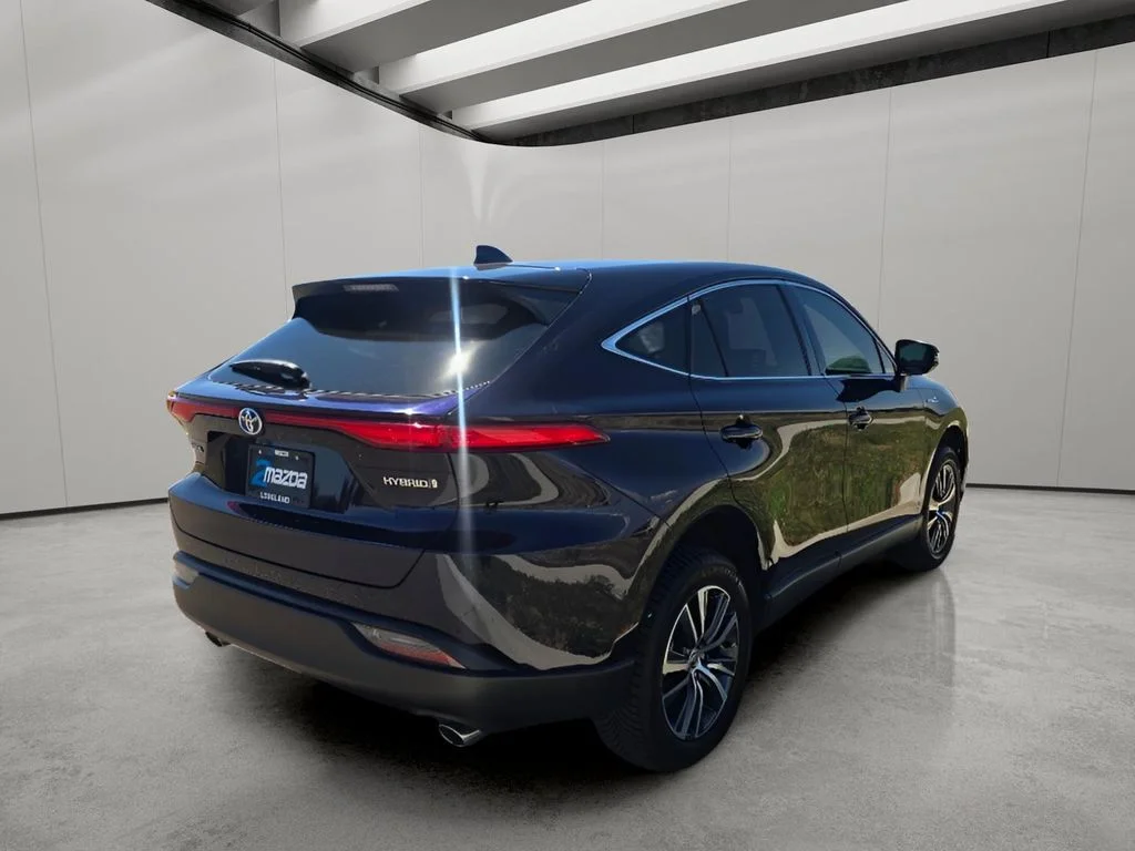 Used 2021 Blueprint Toyota LE image 5