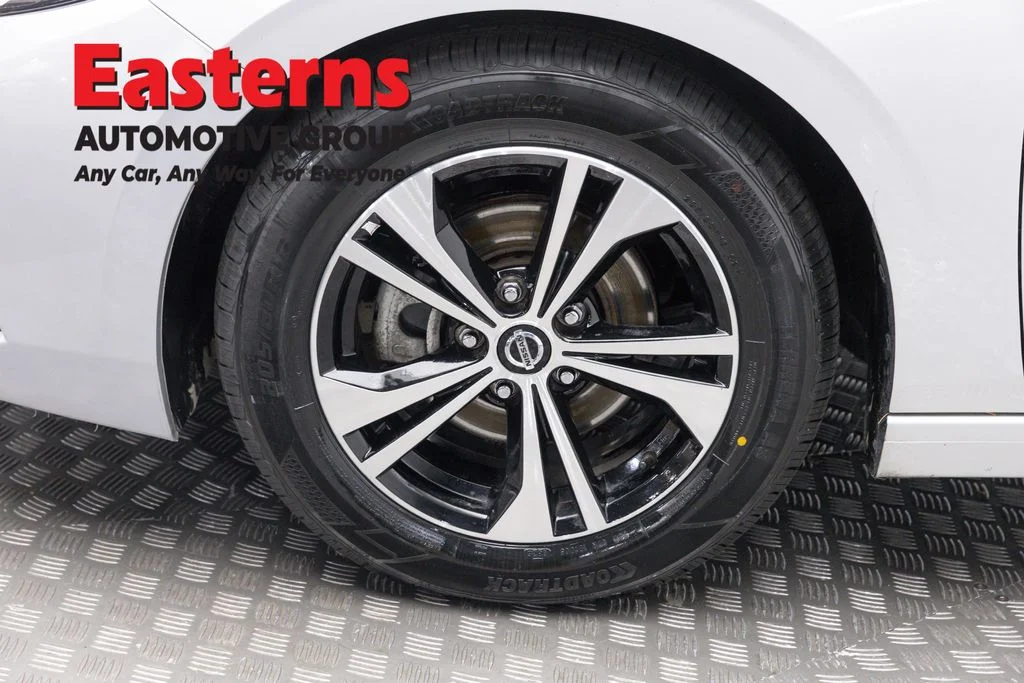 Used 2023 Silver Nissan SV image 32