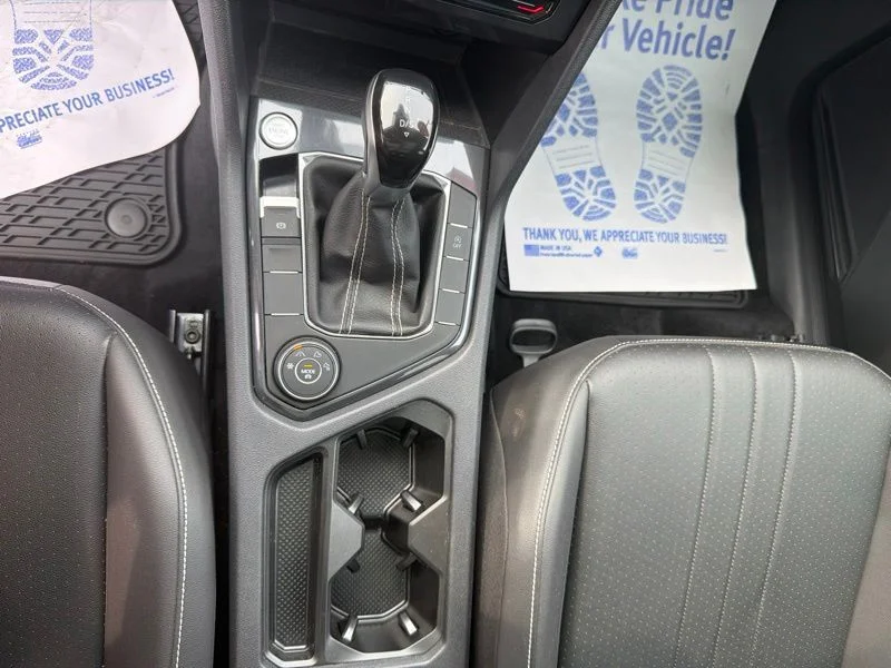 Used 2024  Volkswagen 2.0T SE image 35