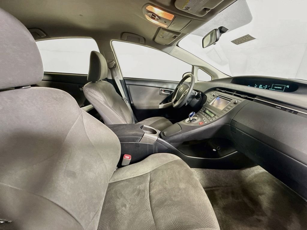Used 2012 Sea Glass Pearl Toyota Two image 24