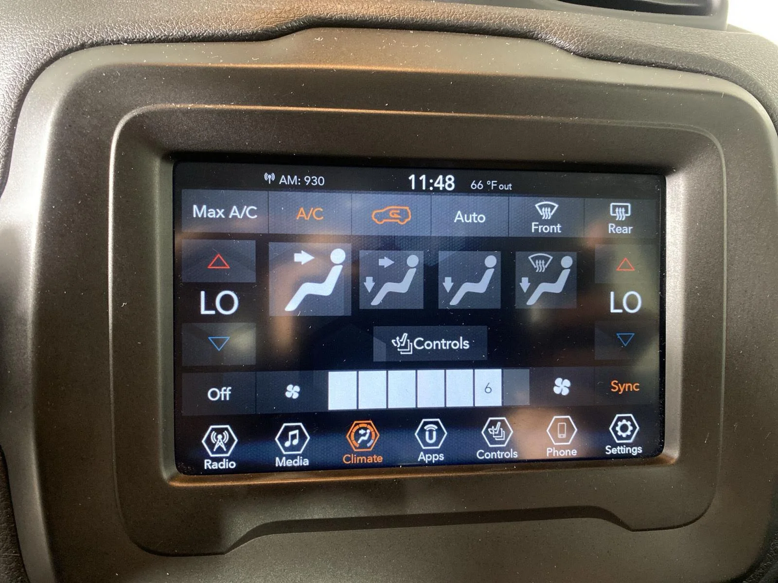 Used 2020 Sting-Gray Clearcoat Jeep Limited image 19