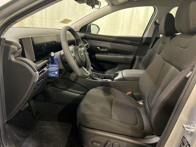 New 2026 Shimmering Silver Hyundai SEL AWD image 13