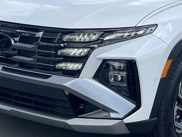 Used 2025 White Hyundai Limited image 9