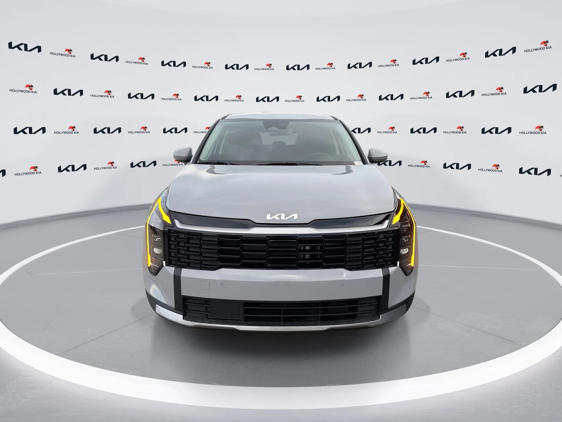 New 2027 Gravity Gray Kia S image 3