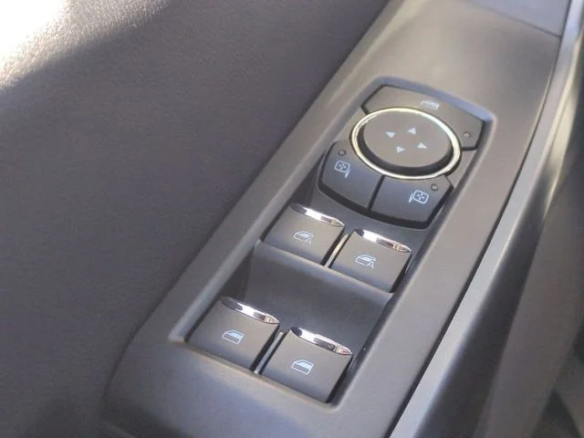 New 2026 Oxford White Ford F-250® XLT image 22