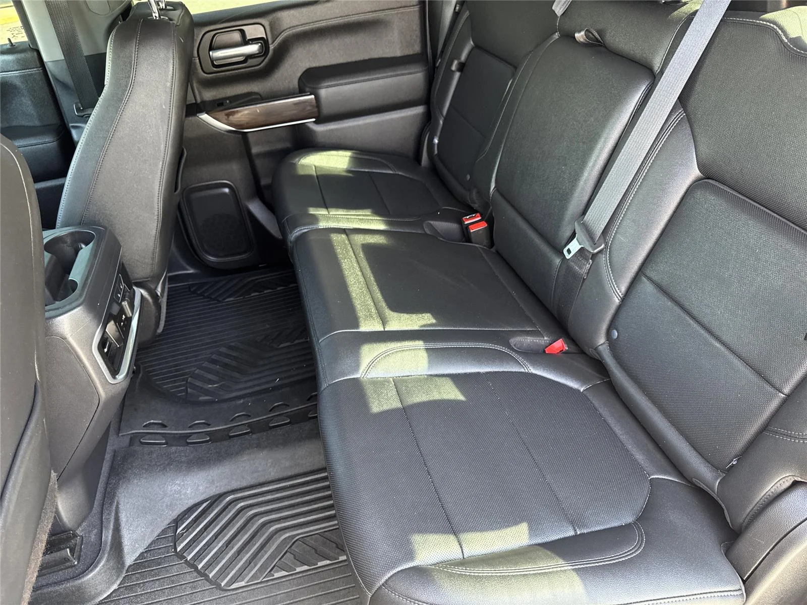 Used 2019 Pacific Blue Metallic GMC SLT image 32
