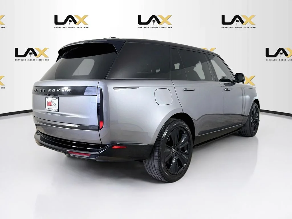 Used 2023 Blue Land Rover Autobiography image 7