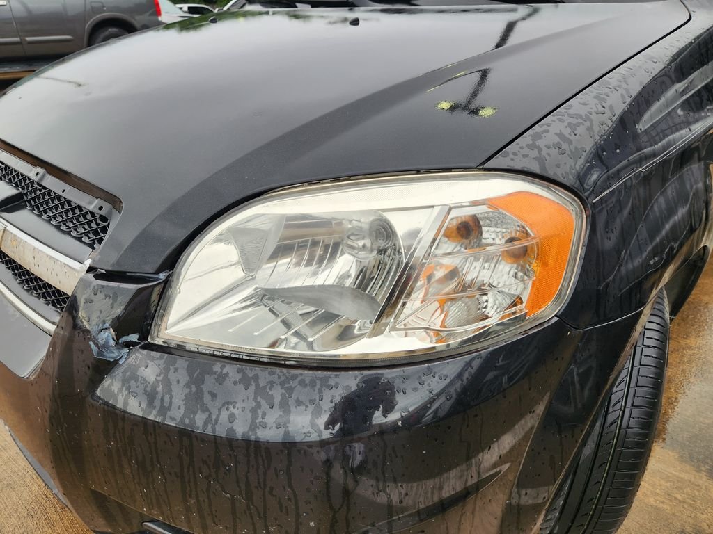 Used 2010 Black Granite Metallic Chevrolet LT w/1LT image 10