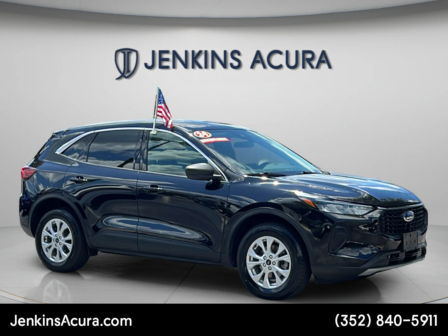 Used 2024 Black Metallic Ford Active image 1