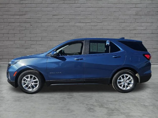 Used 2024 Lakeshore Blue Metallic Chevrolet LT image 2