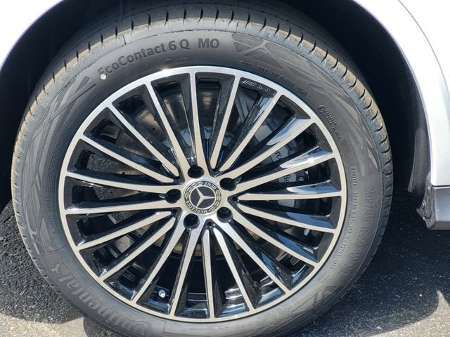 New 2026 Polar White Mercedes-Benz GLC 300 Coupe image 9