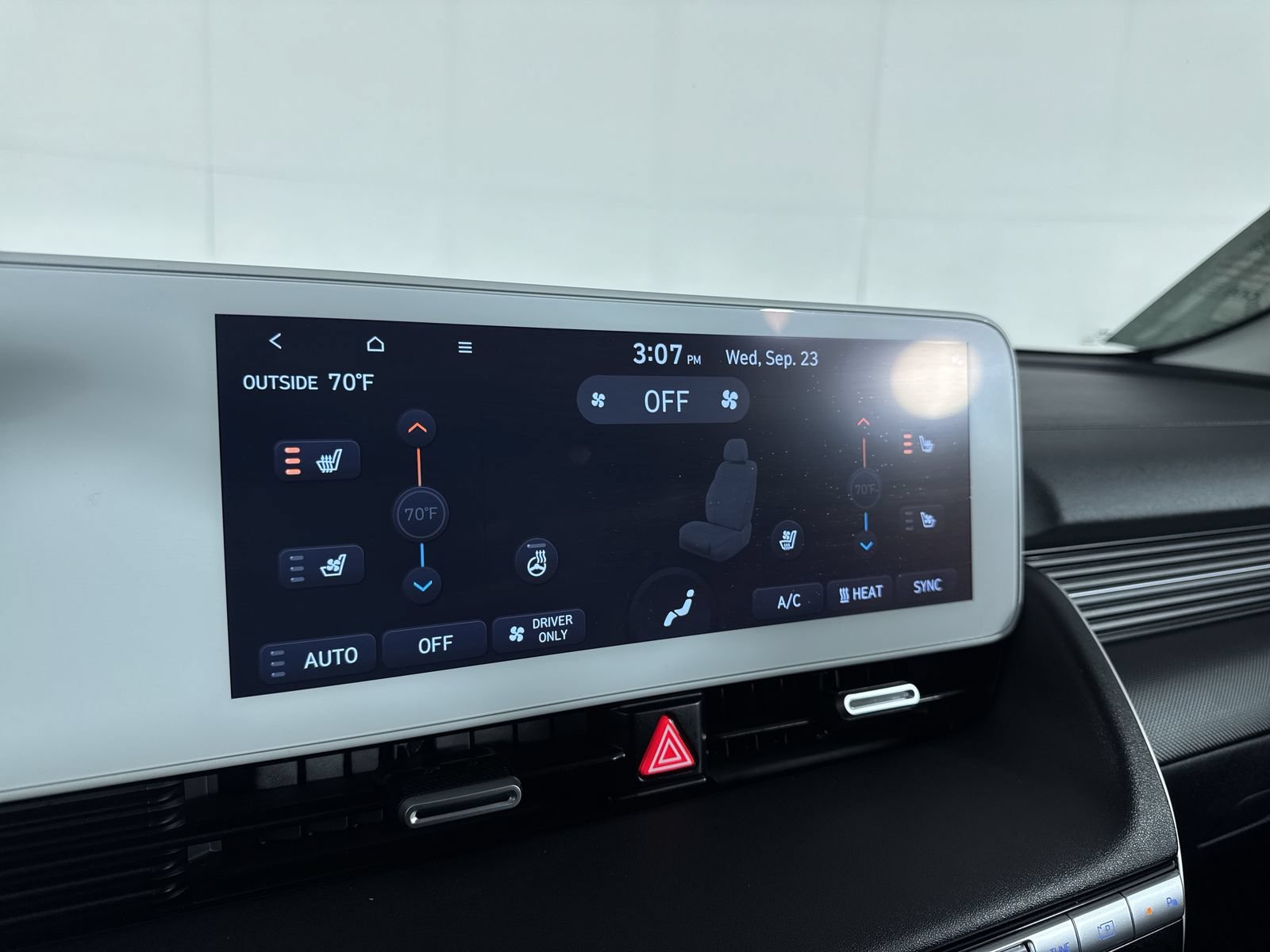 Certified Used 2024 Lucid Blue Hyundai Limited image 21