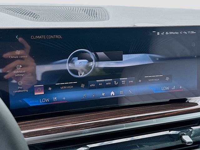 2026 BMW X5 40i - Photo 13