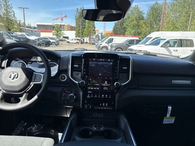 New 2026 Bright White Clear-Coat Exterior Paint RAM Big Horn/Lone Star image 11